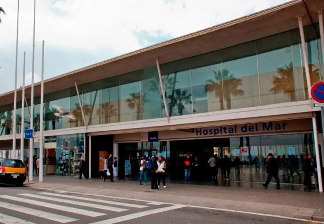 agresion transfoba hospital del mar