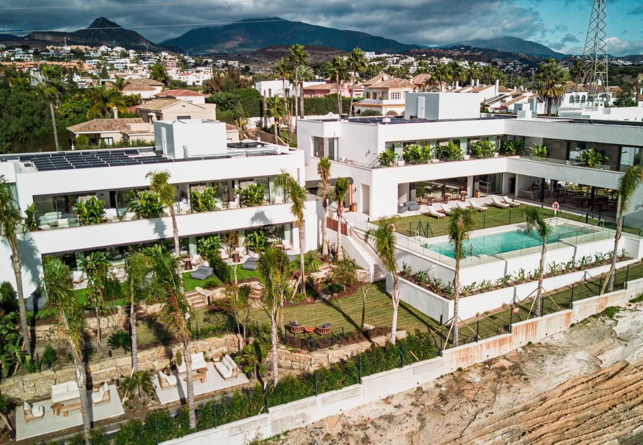 naghoi afirmacion de genero