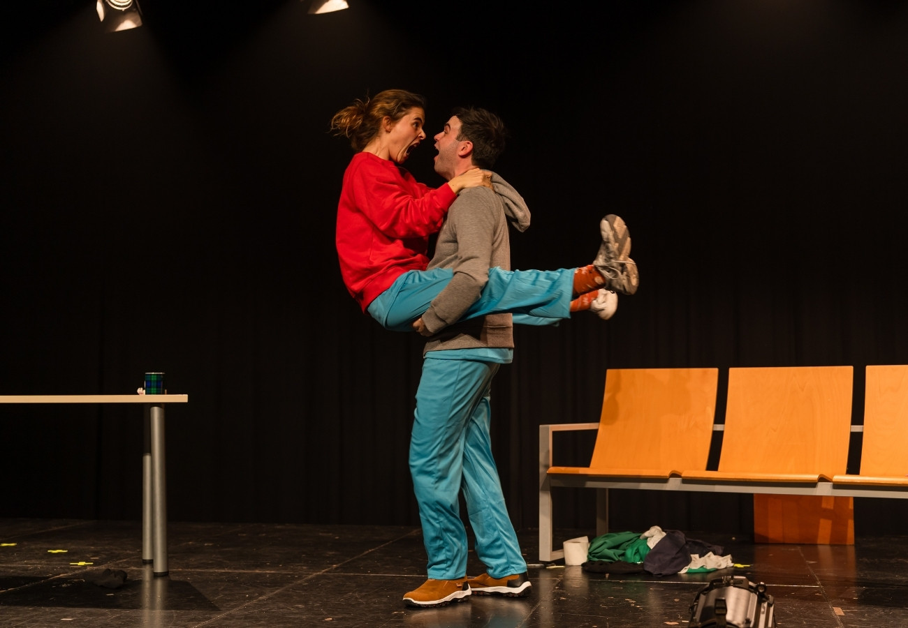 Polles, polles, polles: el crudo imaginario gay llega a la Sala Fènix 2 polles revista rainbow 2 Revista Rainbow