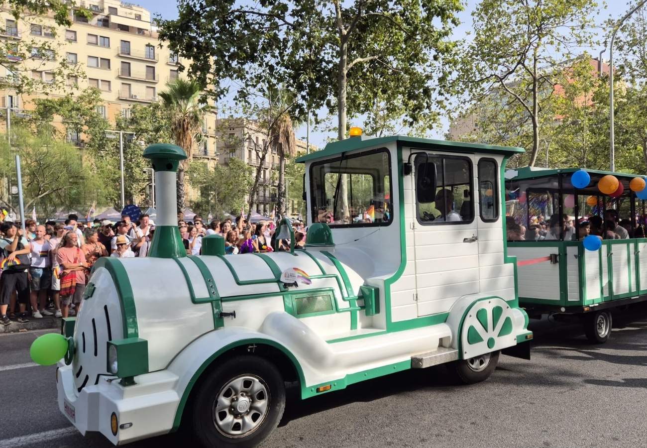 Pride Barcelona 2026: 275,000 people take to the streets for LGBTQIA+ rights 7 pride barcelona 2026